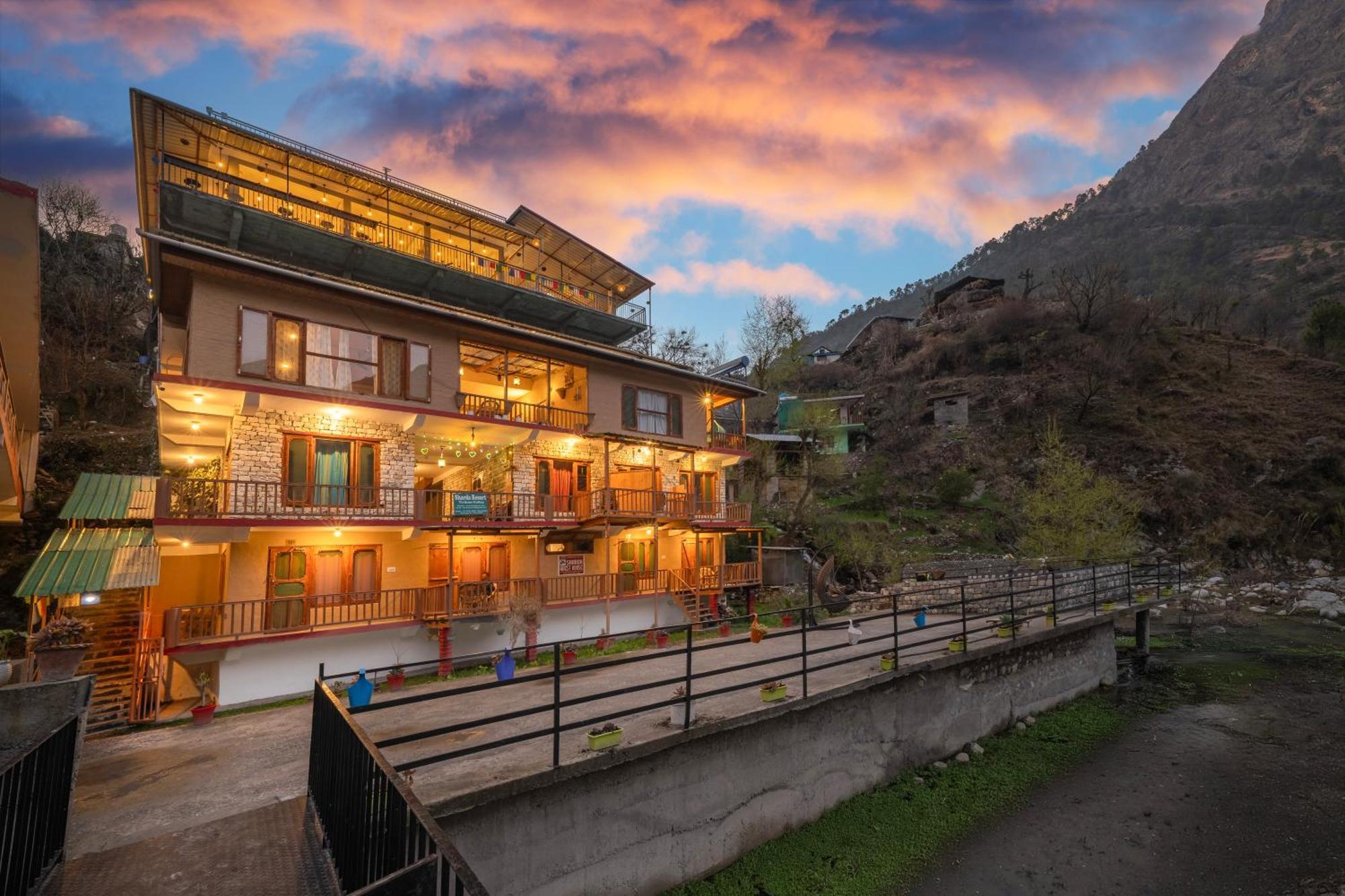 Sharda Resort-Tirthan Valley Banjār Zewnętrze zdjęcie